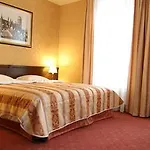 Hotel Wolne Old Town 3*