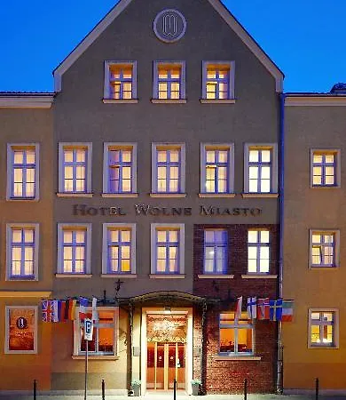 Wolne Old Town 酒店 格但斯克