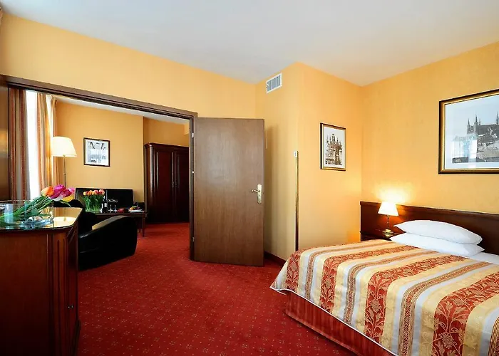 Hotell Wolne Old Town