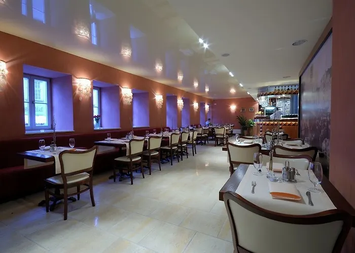 Wolne Old Town Hotel