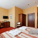 Wolne Old Town Hotell