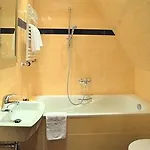 Wolne Old Town Hotell 3*